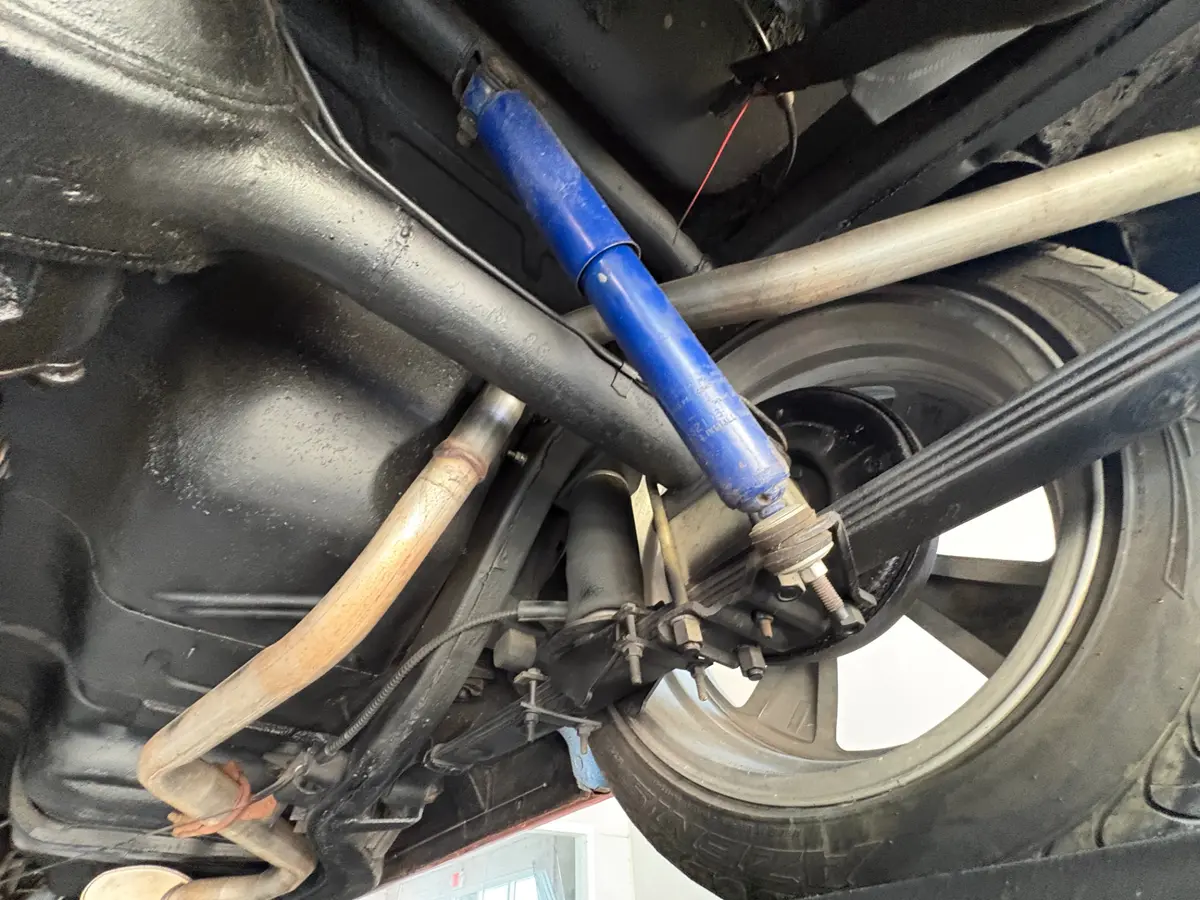 Vehicle photo 44