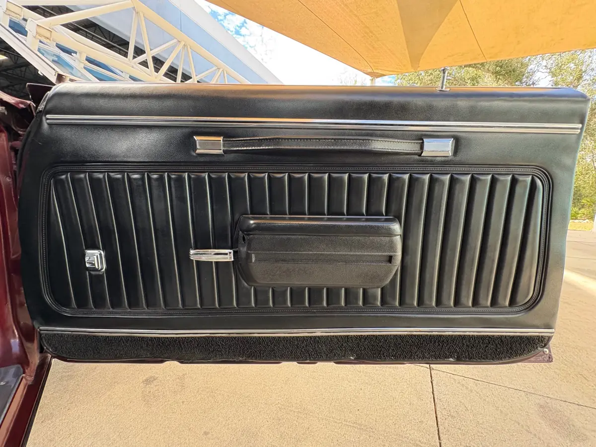 Vehicle photo 60