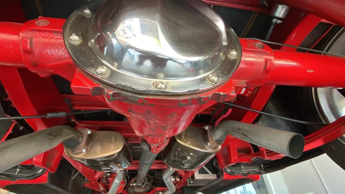 Vehicle photo 39