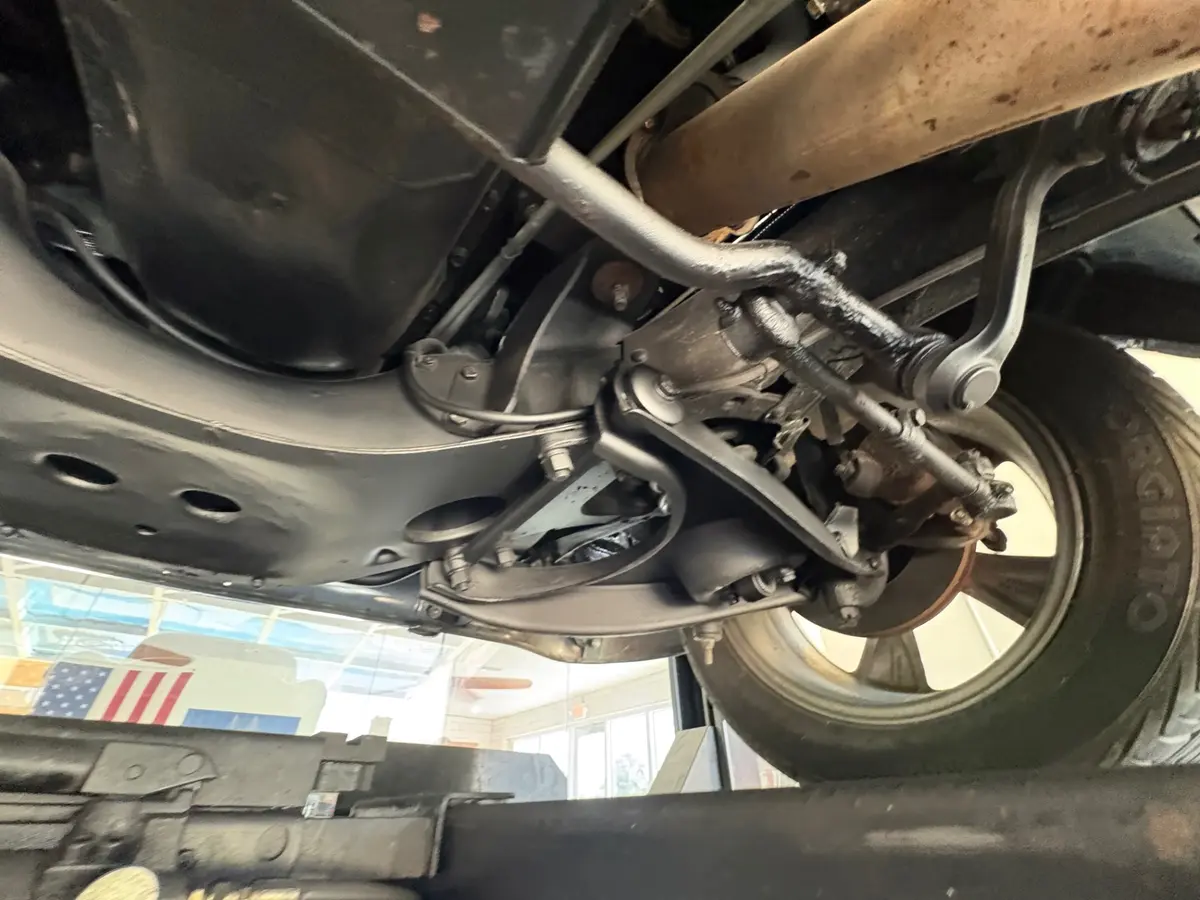 Vehicle photo 51