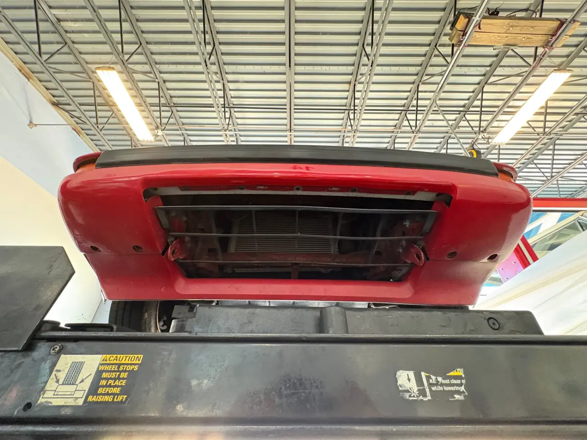 Vehicle photo 54