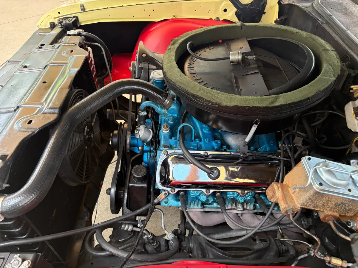 Vehicle photo 31
