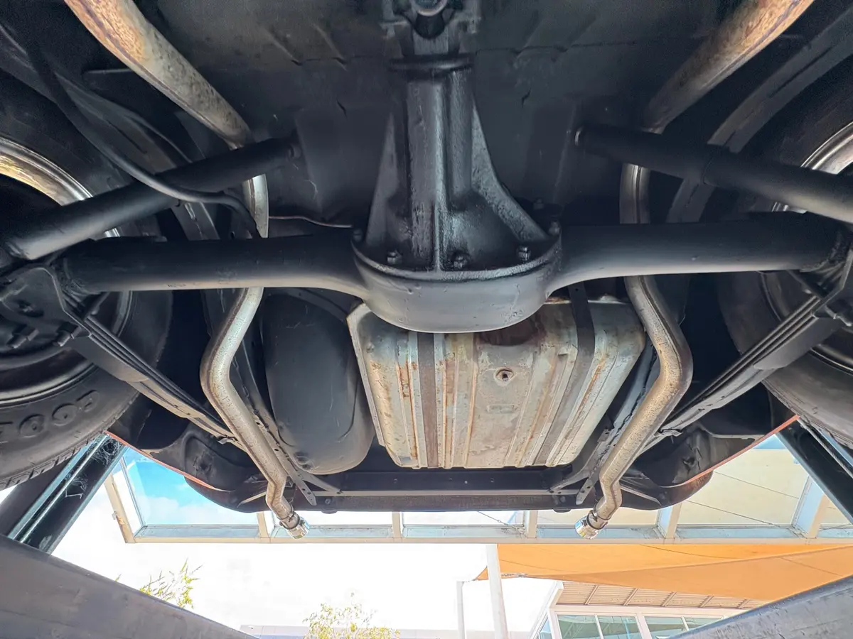 Vehicle photo 57