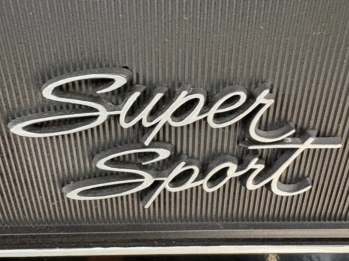 Vehicle photo 42
