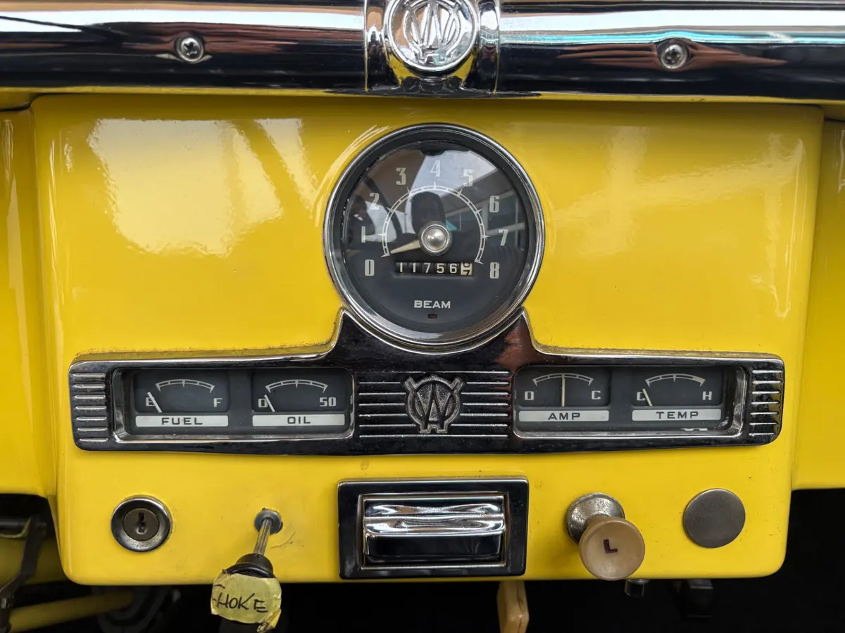 Vehicle photo 39