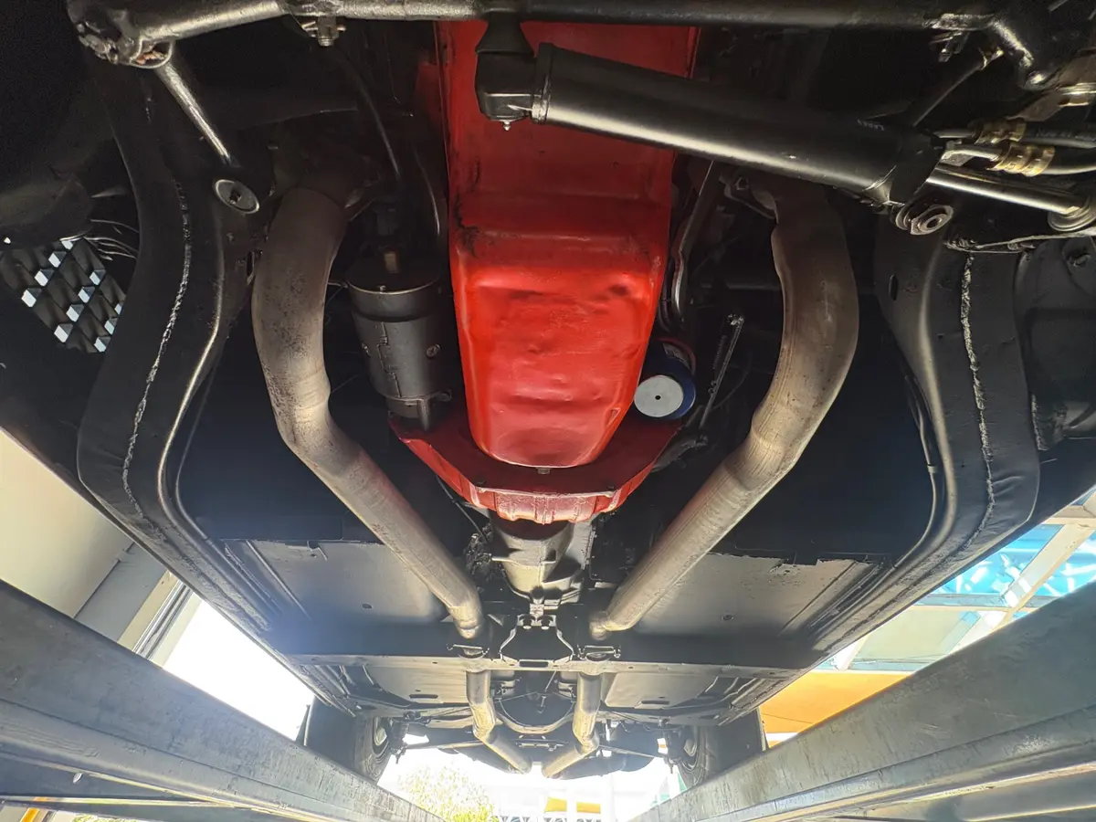Vehicle photo 67