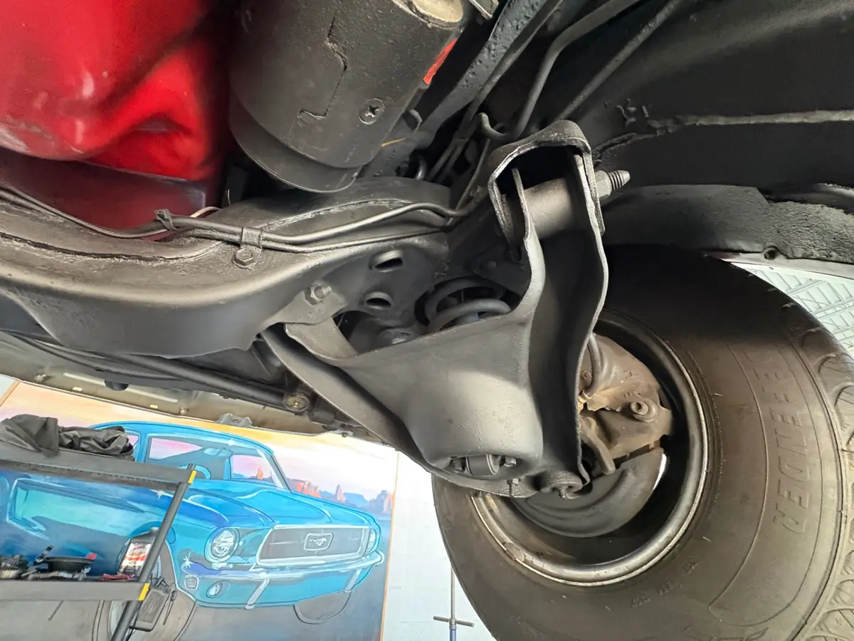 Vehicle photo 58