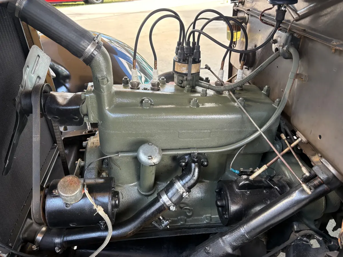 Vehicle photo 27