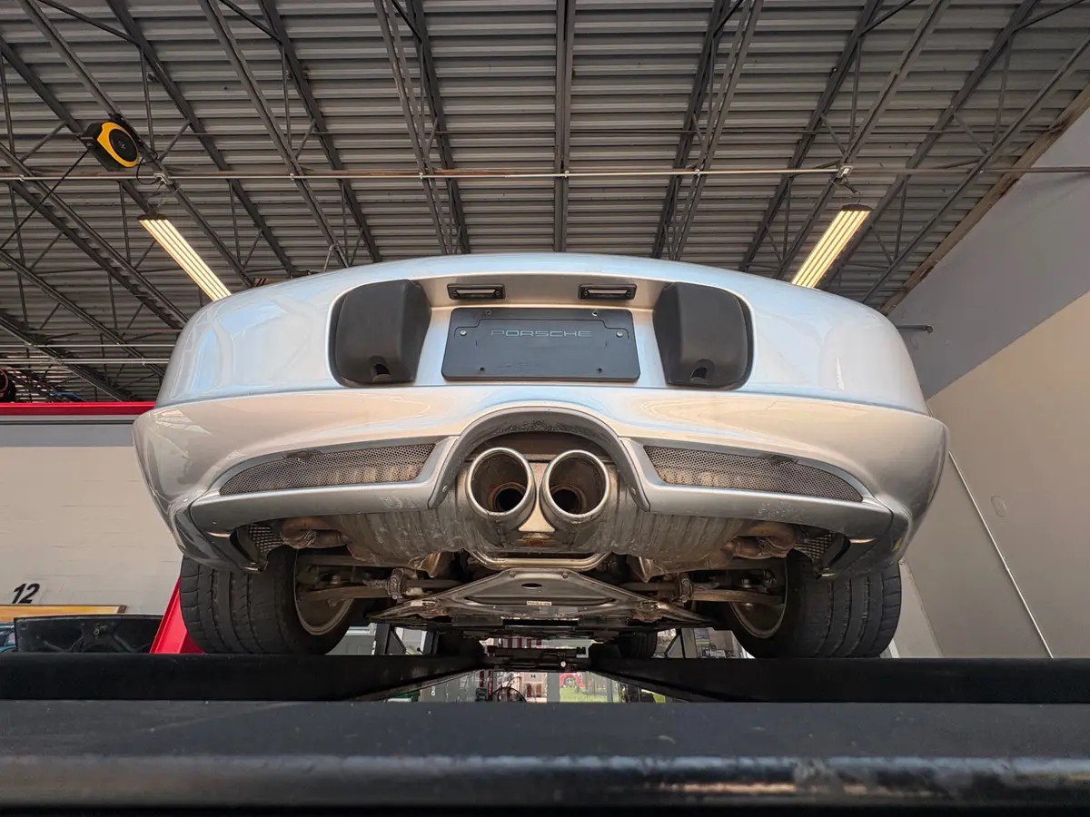 Vehicle photo 40