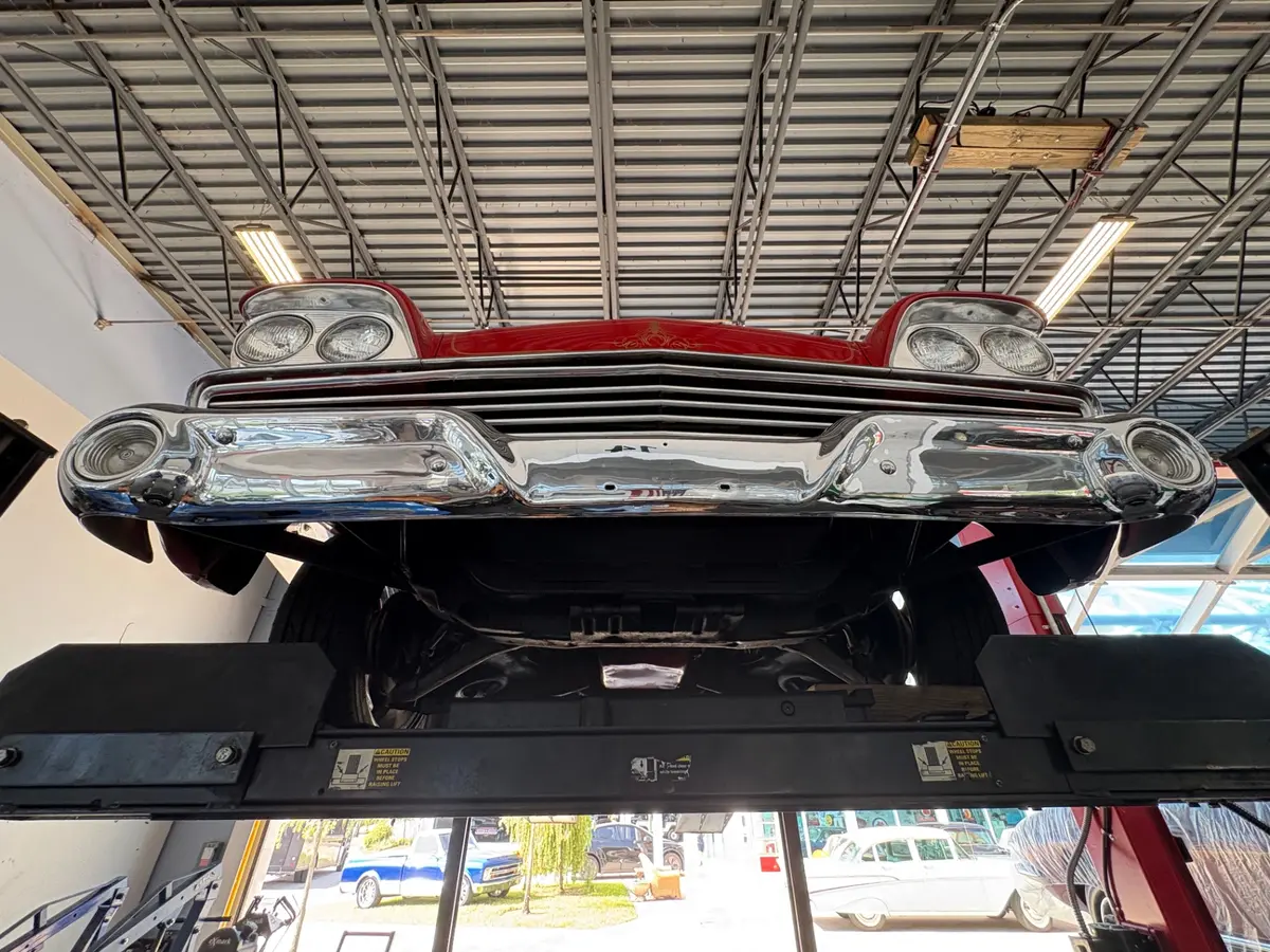 Vehicle photo 51