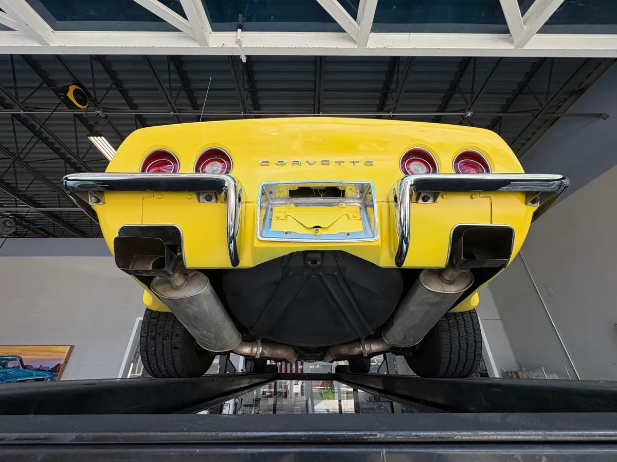 Vehicle photo 39