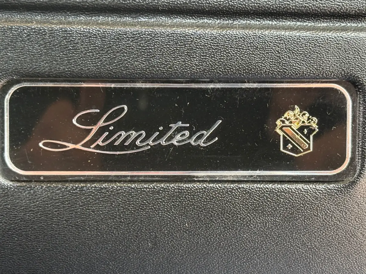 Vehicle photo 51