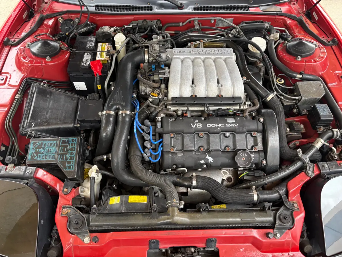 Vehicle photo 30