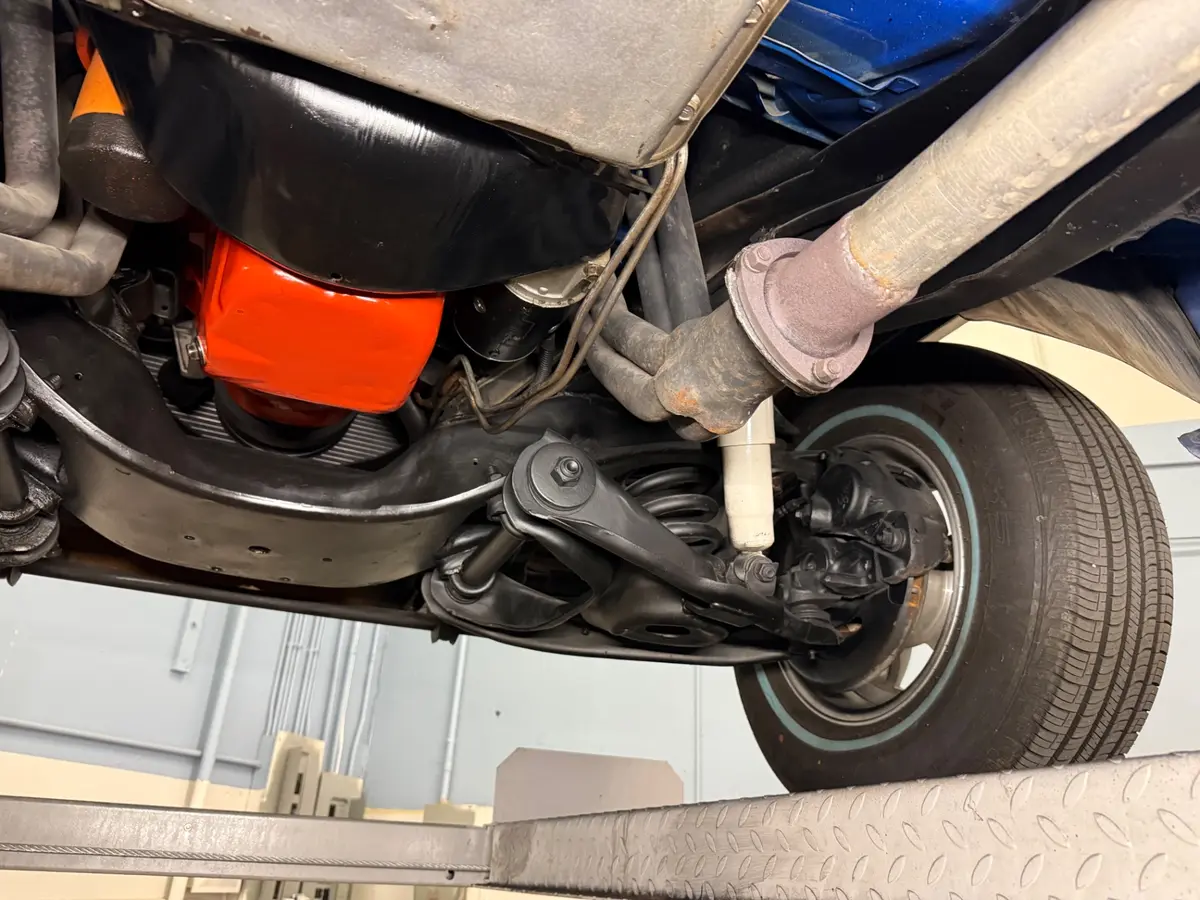 Vehicle photo 50