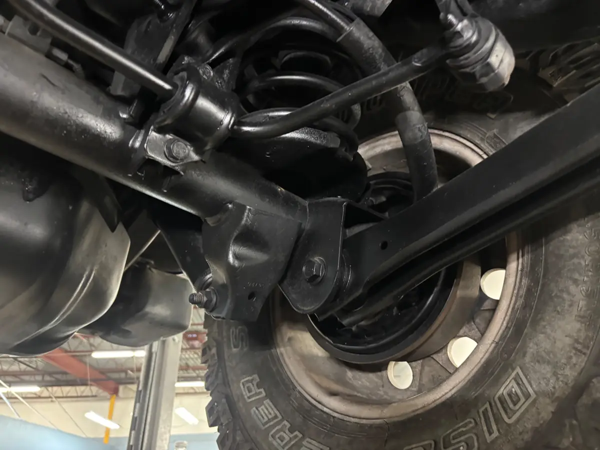 Vehicle photo 46