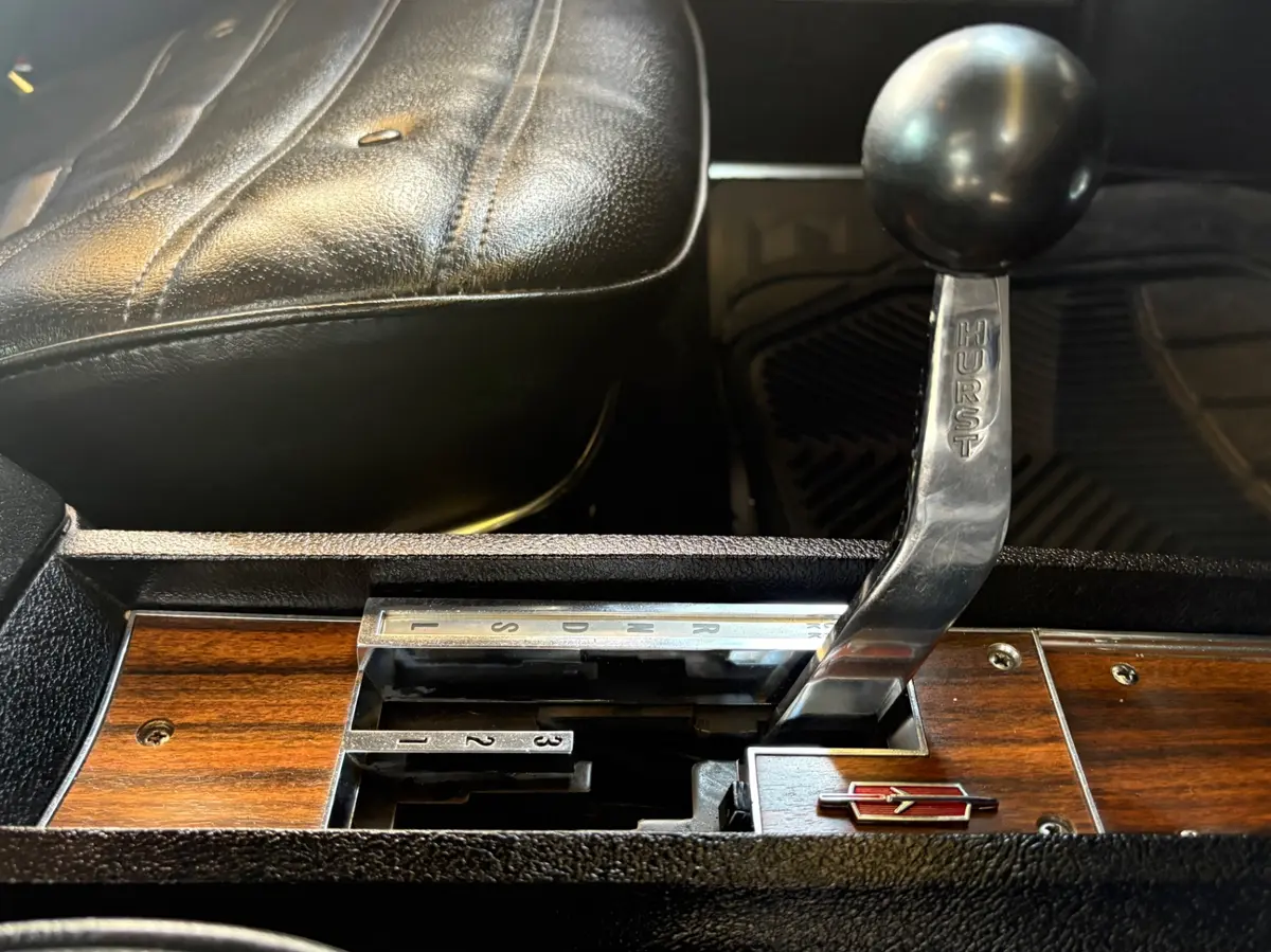 Vehicle photo 48
