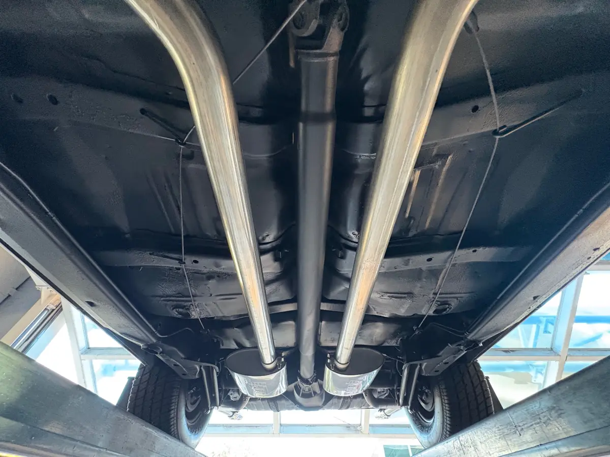 Vehicle photo 58