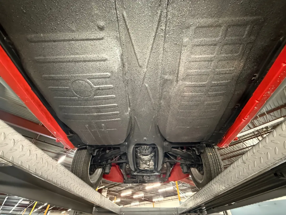 Vehicle photo 42