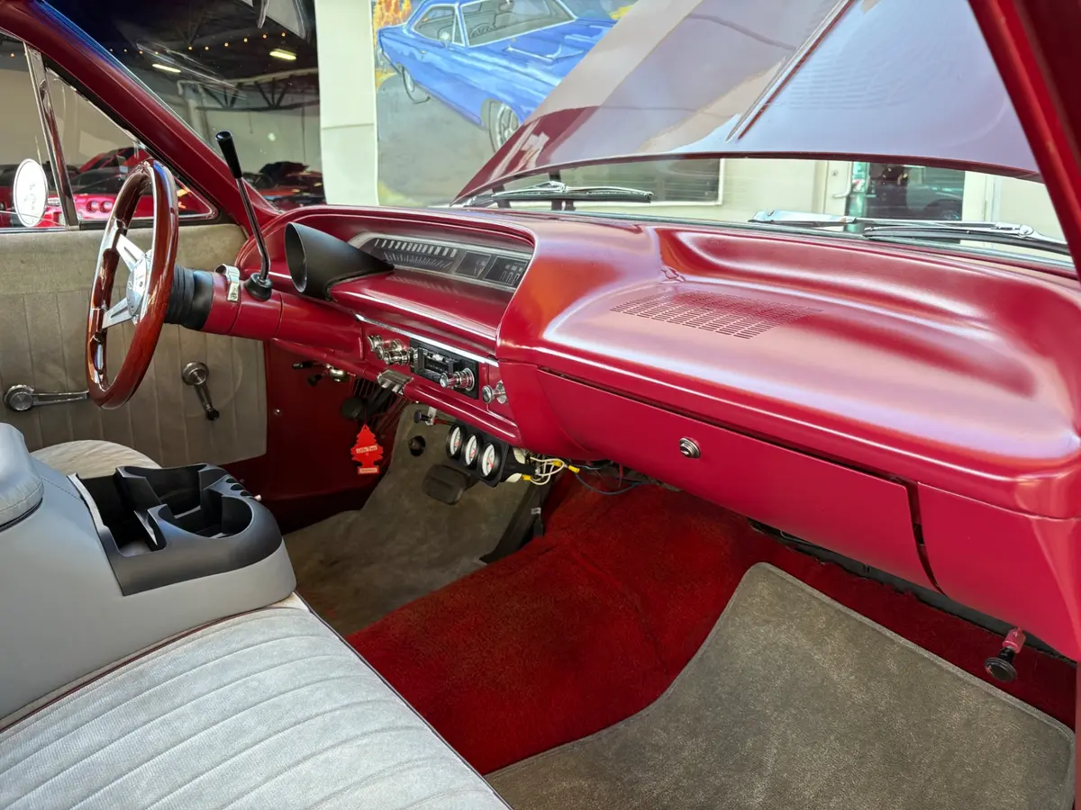 Vehicle photo 39