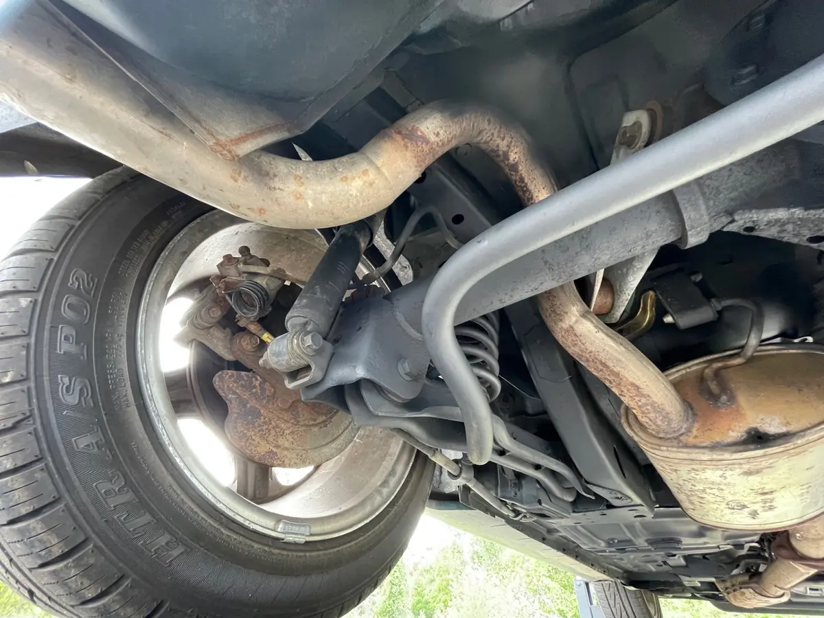Vehicle photo 45