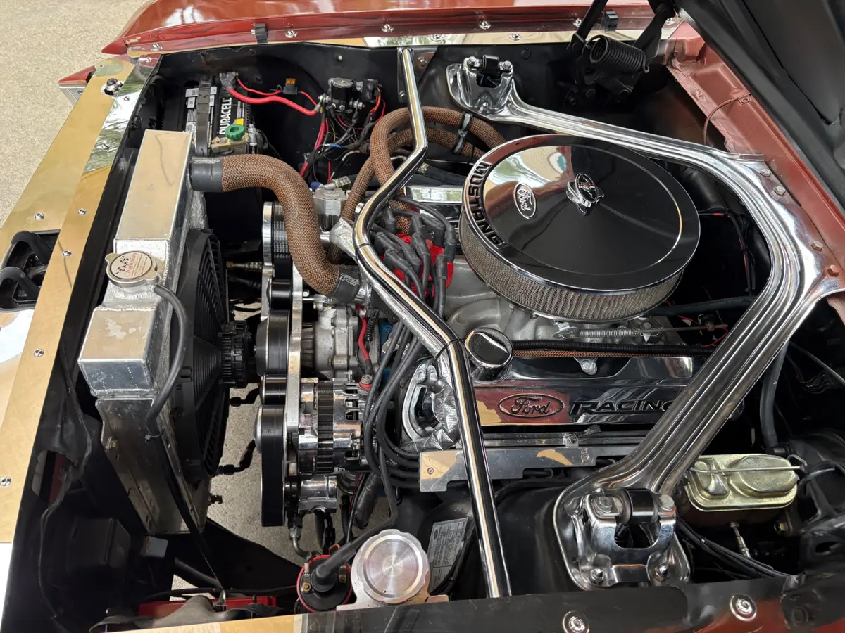 Vehicle photo 36
