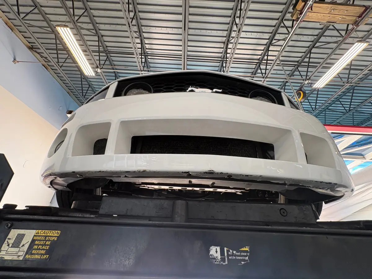 Vehicle photo 54