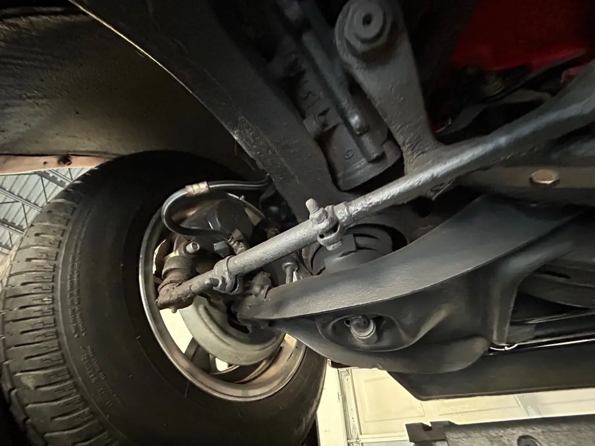 Vehicle photo 48