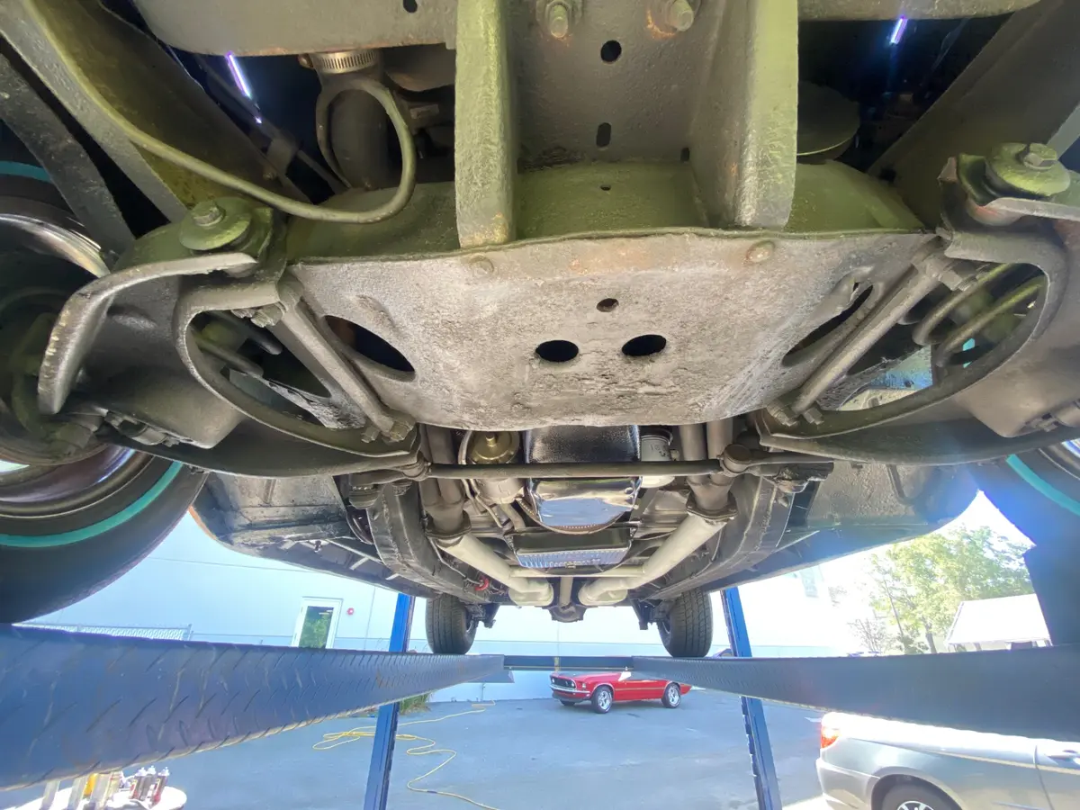 Vehicle photo 36