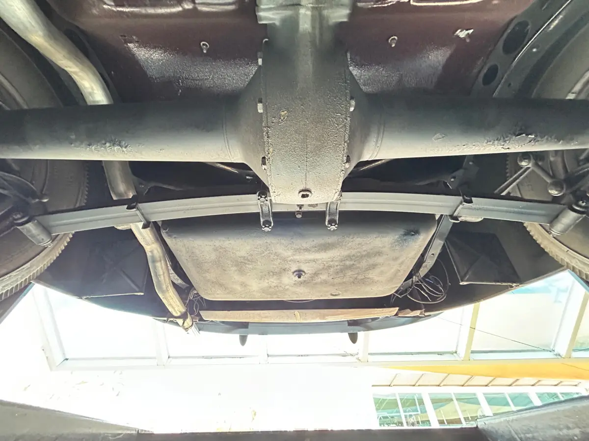 Vehicle photo 58