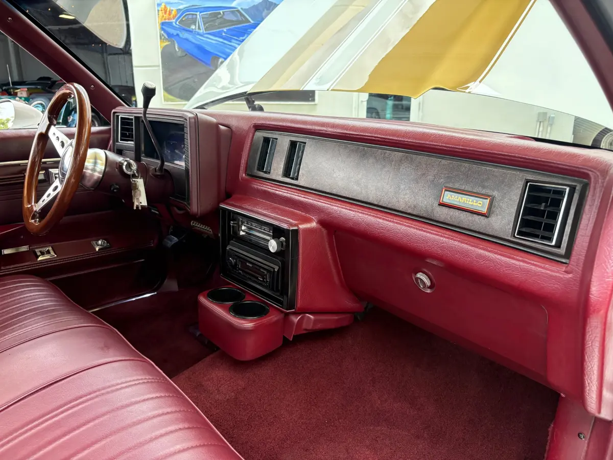 Vehicle photo 35