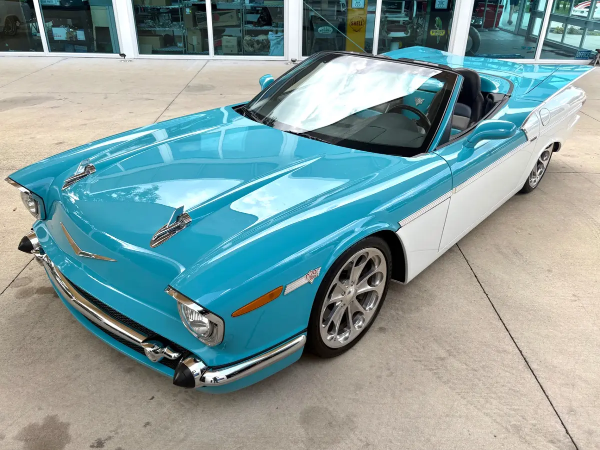 Vehicle photo 20