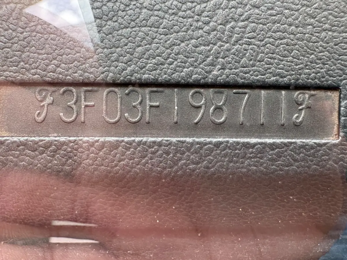 Vehicle photo 27