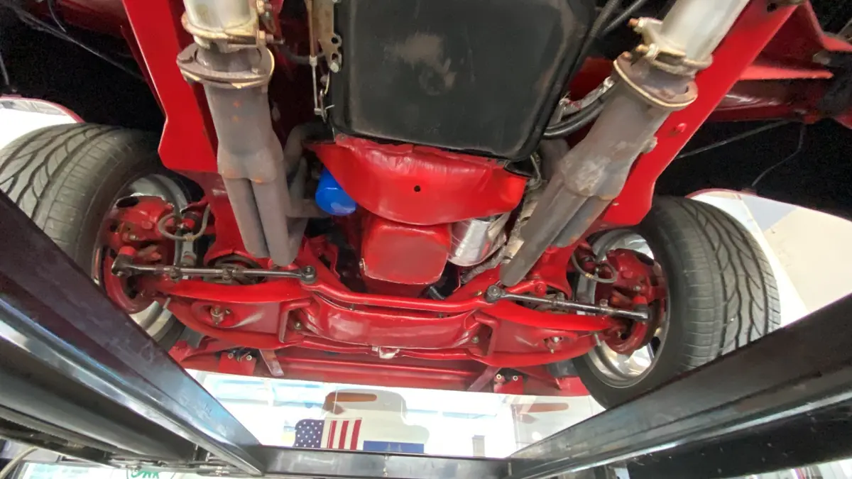 Vehicle photo 42