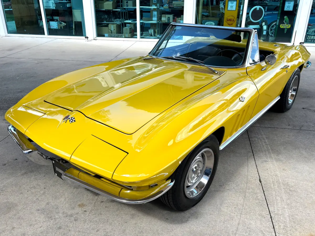 Vehicle photo 20