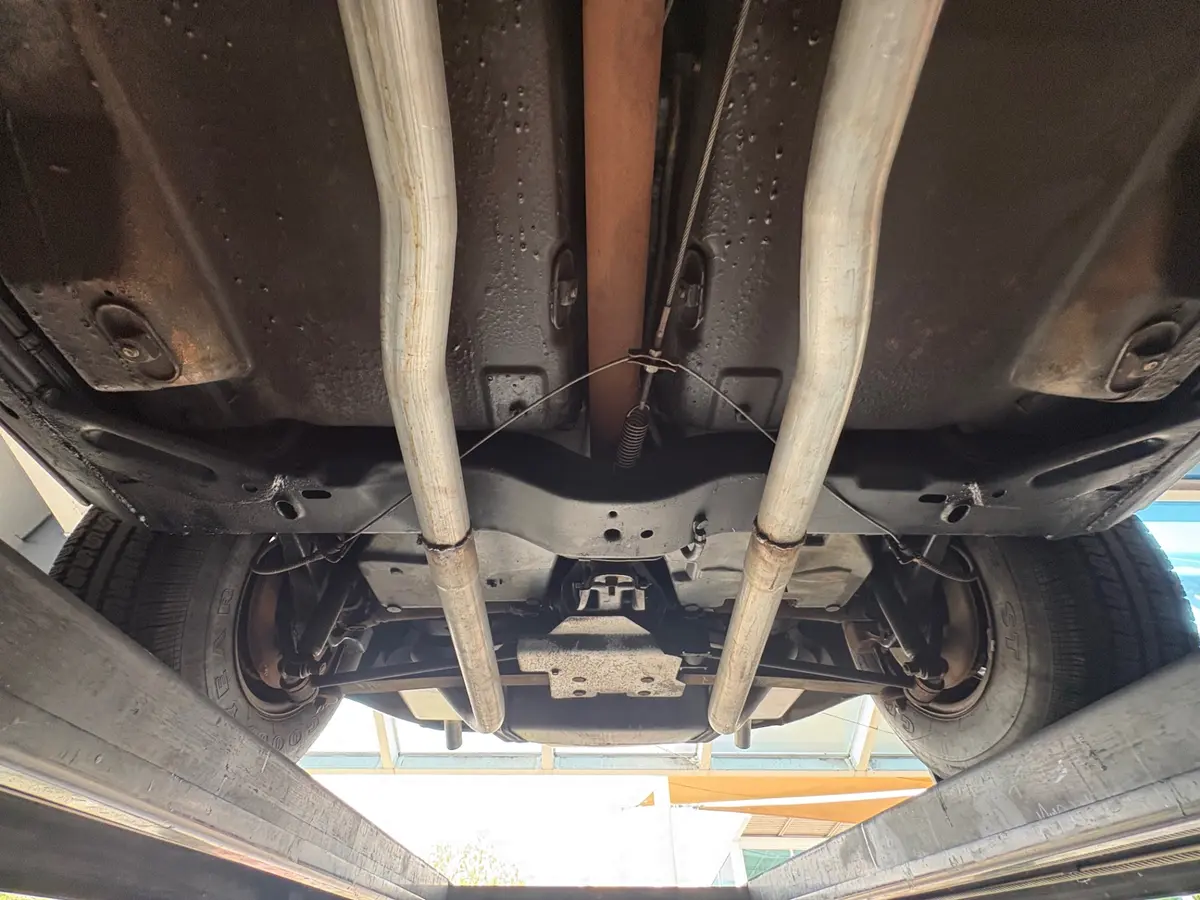 Vehicle photo 55