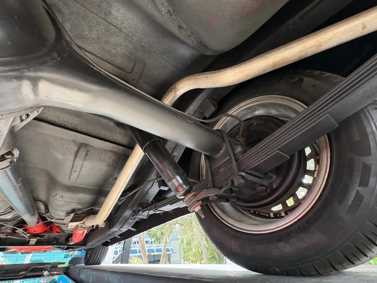 Vehicle photo 45