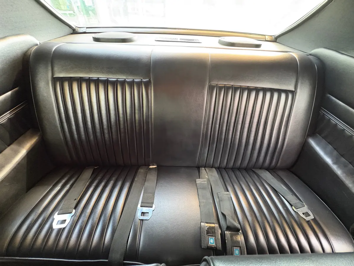 Vehicle photo 39