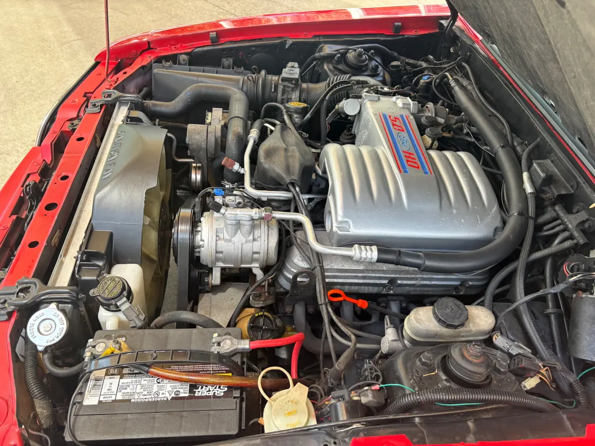 Vehicle photo 35
