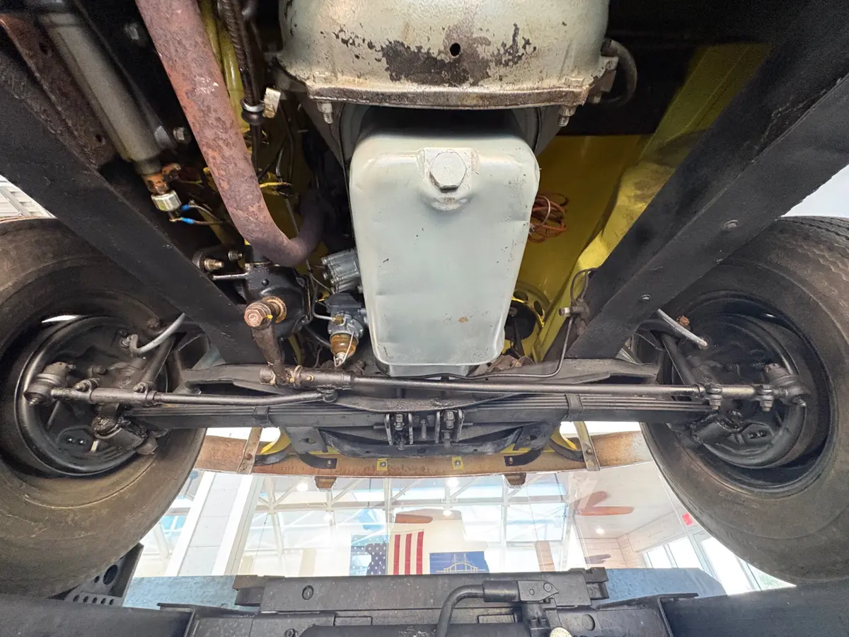 Vehicle photo 51