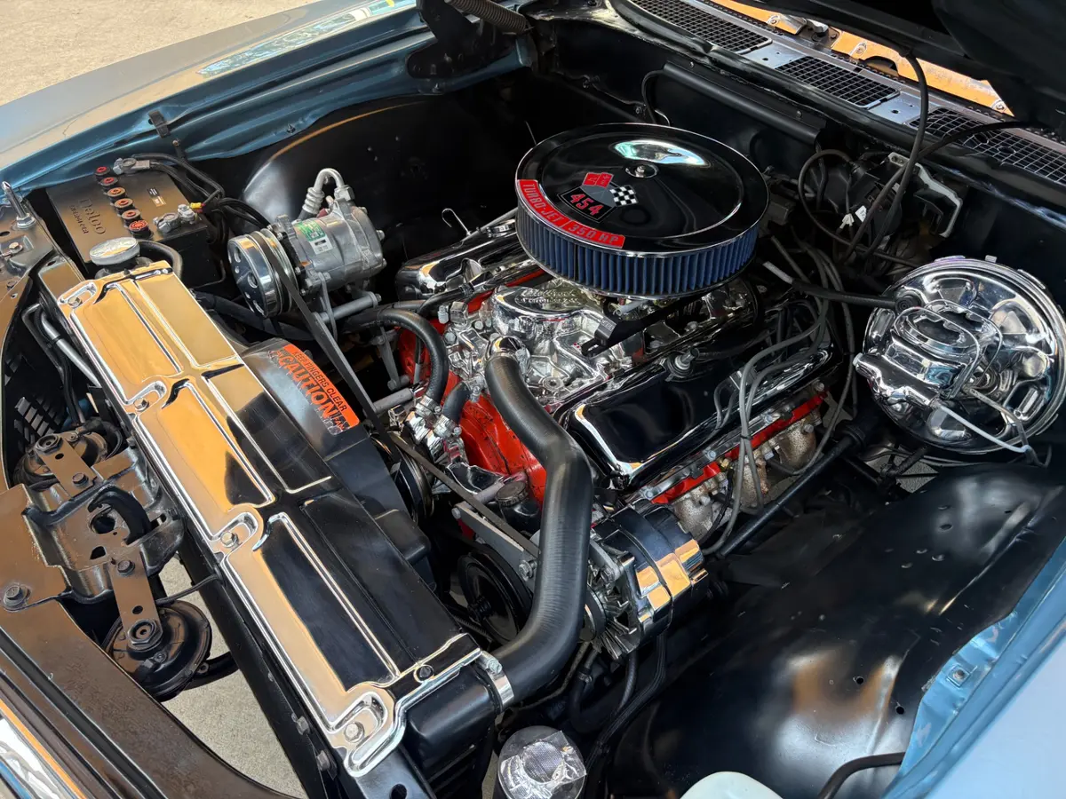 Vehicle photo 66