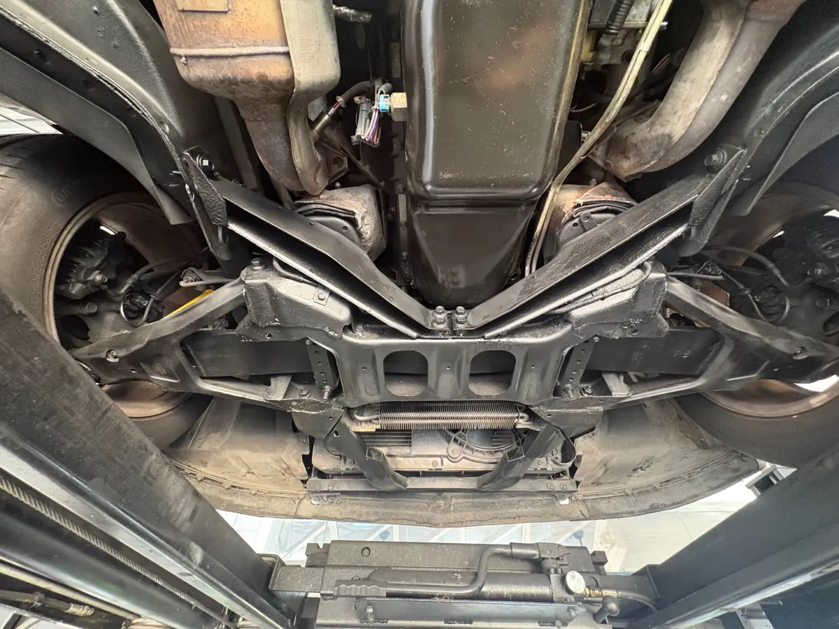 Vehicle photo 48