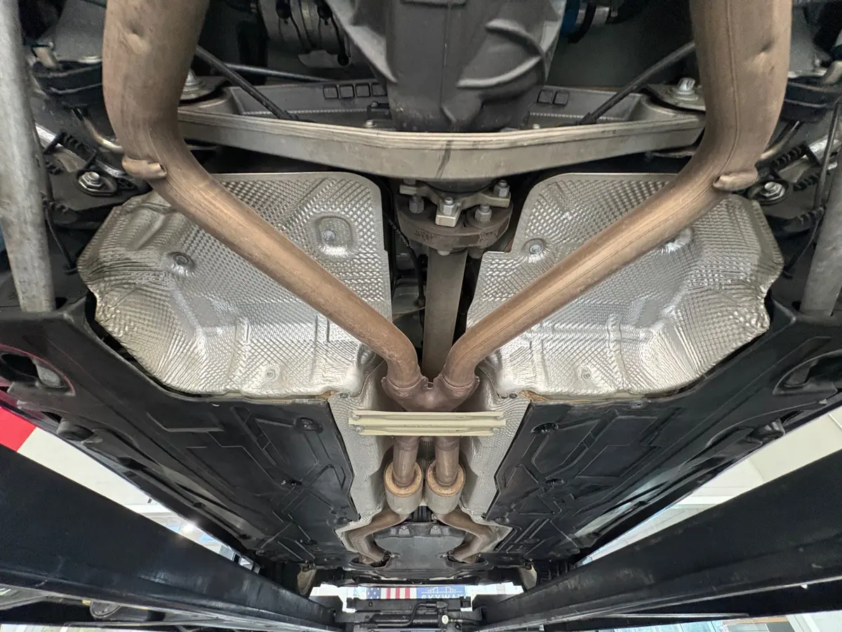 Vehicle photo 53
